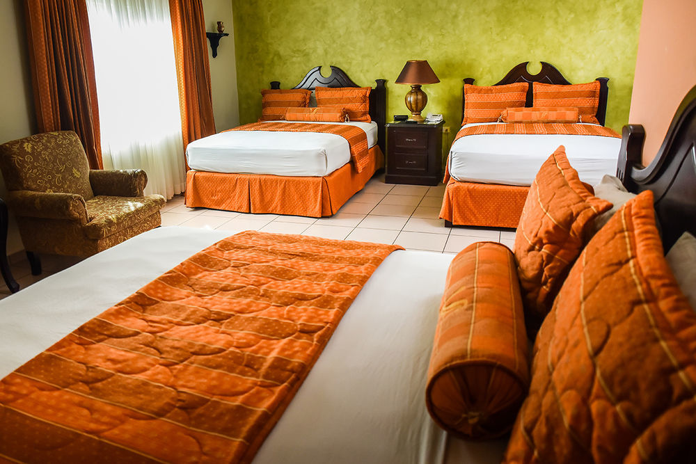Hotel Victoria ซานเปโดร ซูลา ภายนอก รูปภาพ