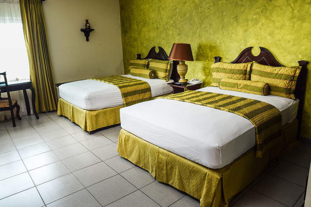 Hotel Victoria ซานเปโดร ซูลา ภายนอก รูปภาพ